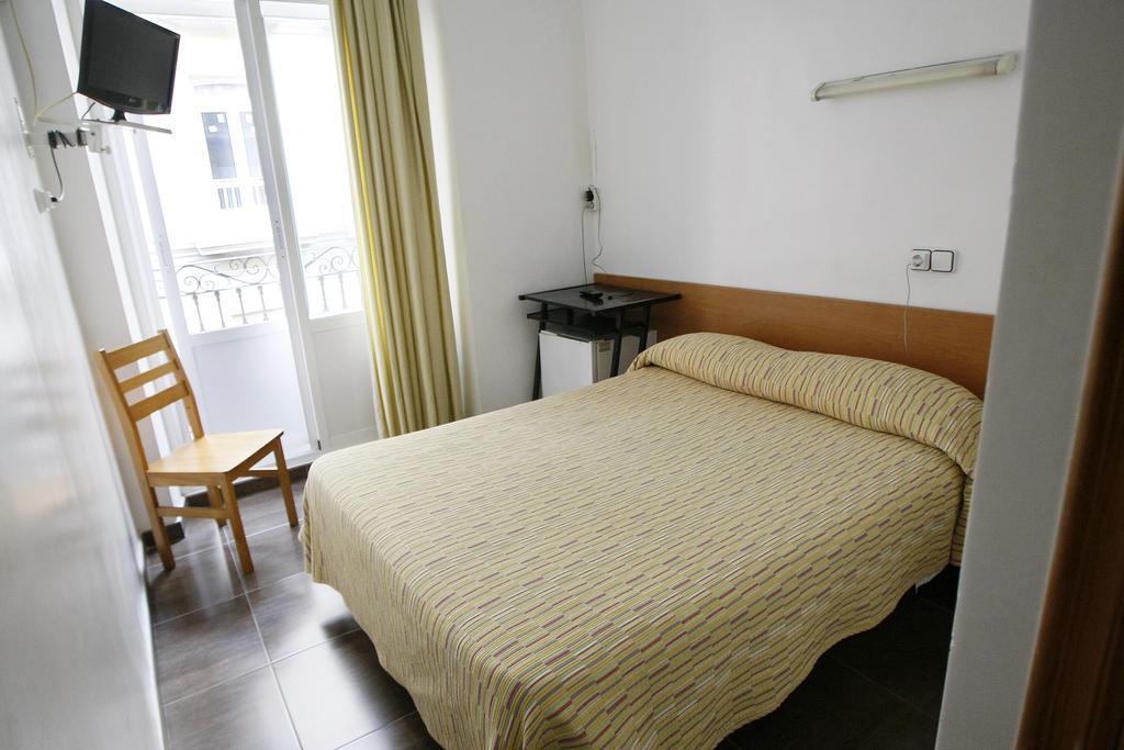 Hostal San Fernando Alicante Extérieur photo