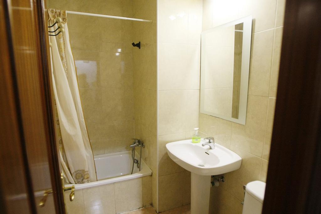Hostal San Fernando Alicante Extérieur photo